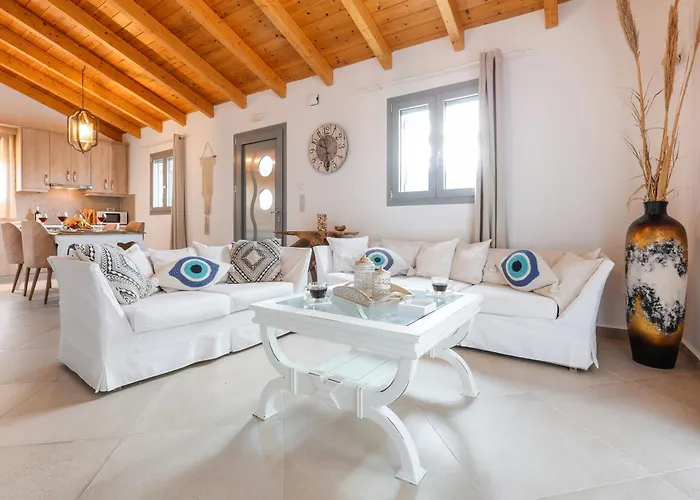 Theoni Vila Sami (Kefalonia)