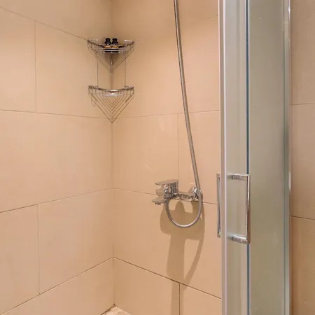 ヴィラ Theoni サミ